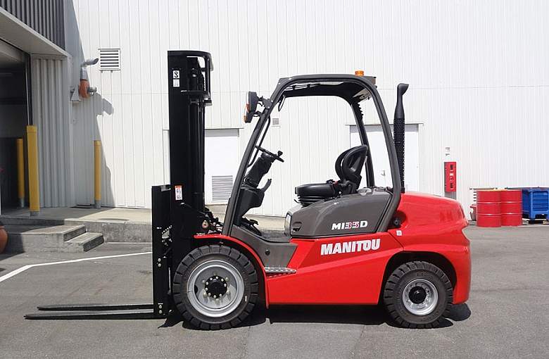 wozek-widlowy-spalinowy-budowa