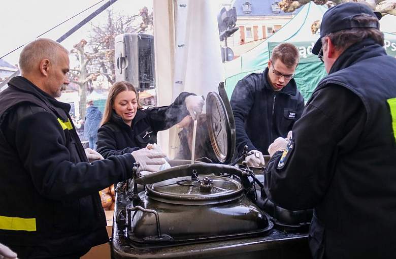 Zupa Wigilijna trafi do jadłodzielni, serwowana będzie też na rynku