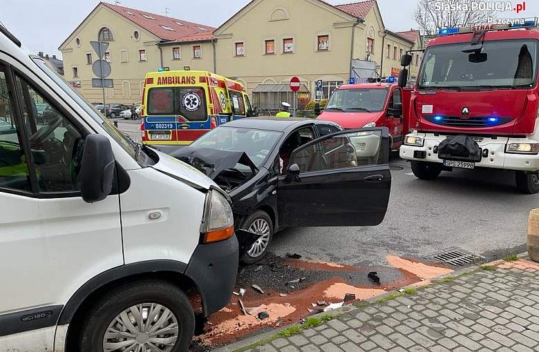 Śledczy wyjaśniają przyczyny wypadku drogowego