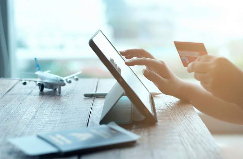 Nowa usługa w sklepach Żabka - doładowanie kart miejskich