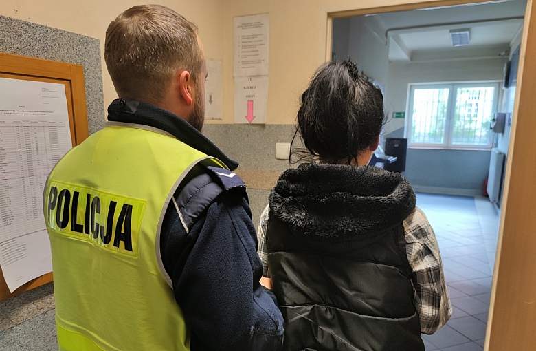 Kompletnie pijana matka opiekowała się dzieckiem. Kobieta miała ponad 3 promile