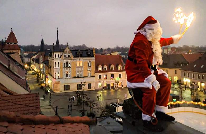 Dzieci obudziły Świętego Mikołaja
