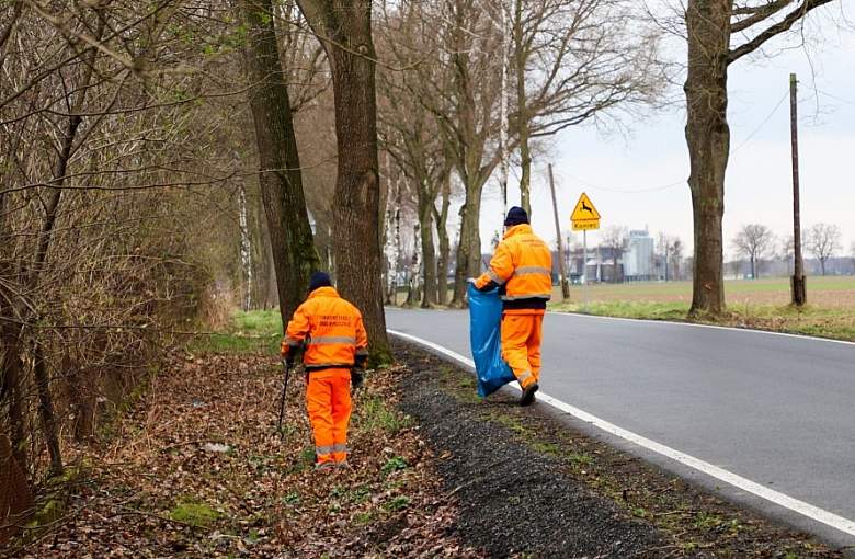 Porządki przy drogach