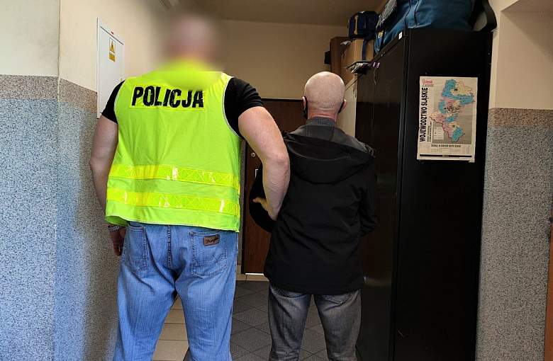 Kilkanaście zarzutów za włamania na konto bankowe